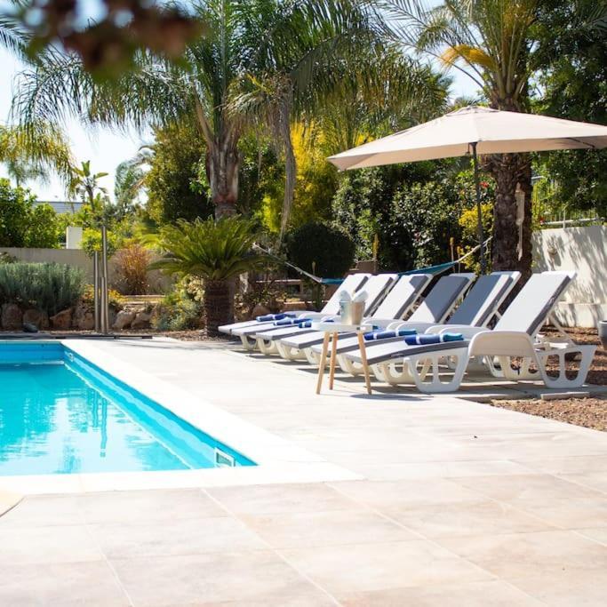 Villa Artemis Larnaca Eksteriør billede
