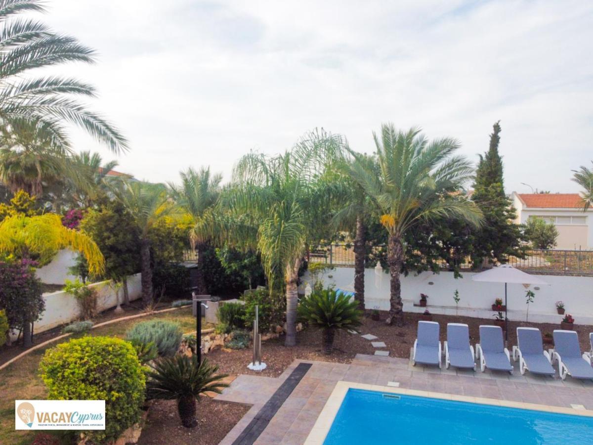 Villa Artemis Larnaca Eksteriør billede